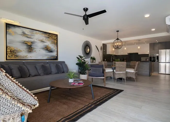 Unit 150- Casa Kelly - Oceanfront Fully Renovated * Cabo San Lucas