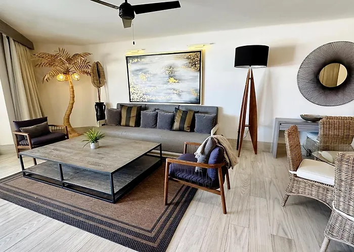 Unit 150- Casa Kelly - Oceanfront Fully Renovated * Cabo San Lucas